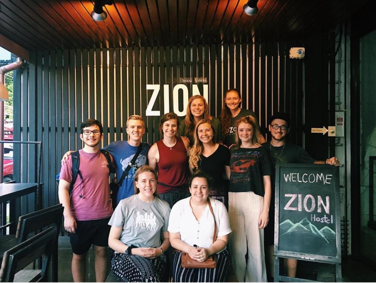 Zion Hostel チエンマイ エクステリア 写真